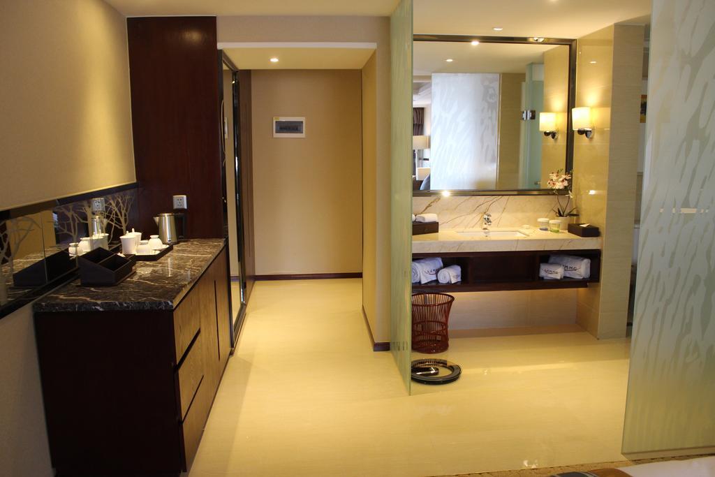 Mareka Haihe International Hotel Xichang Room photo